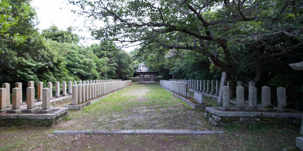 光峨嵋山護国神社