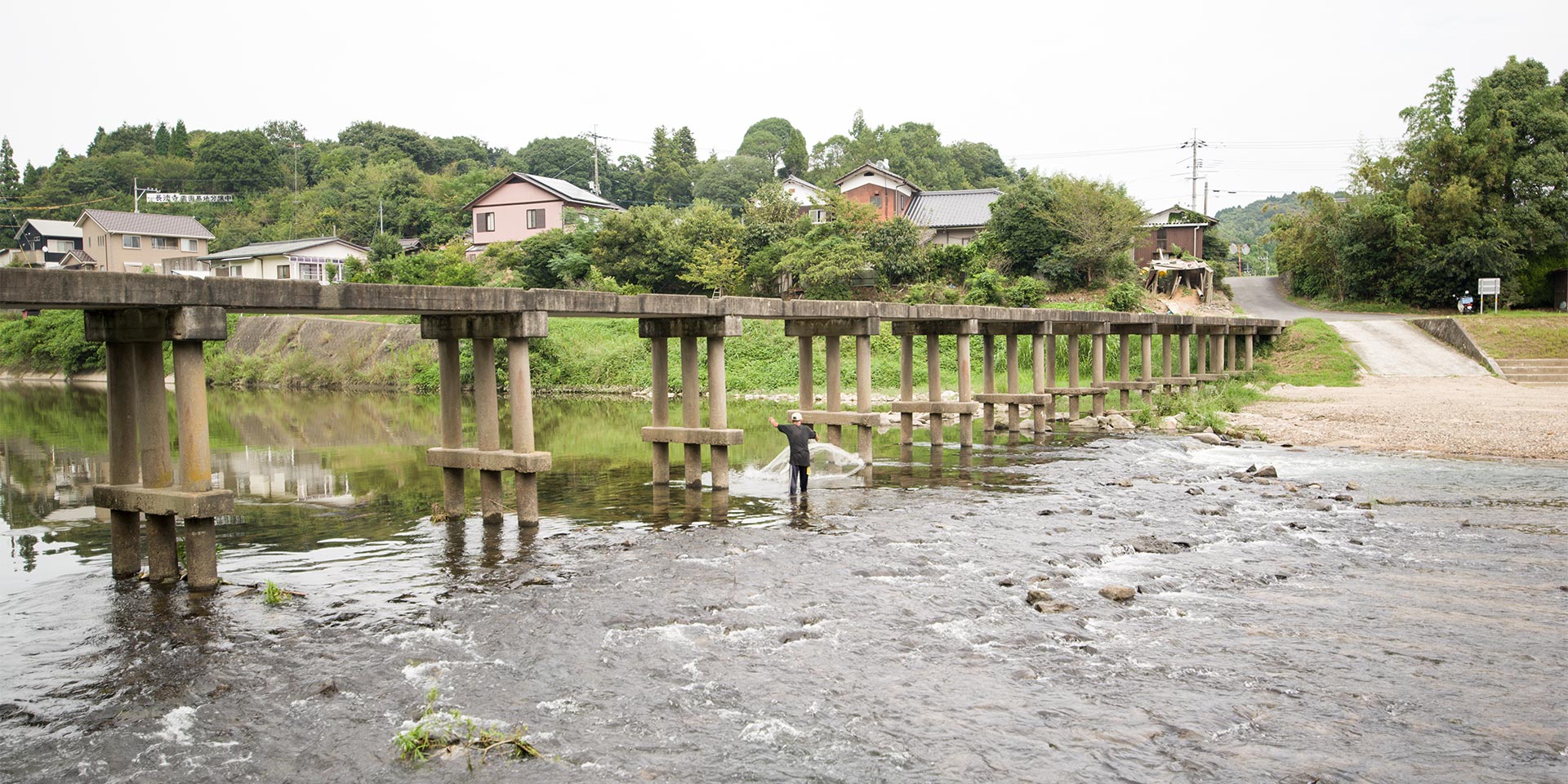 画像：島田川沈下橋　旭橋